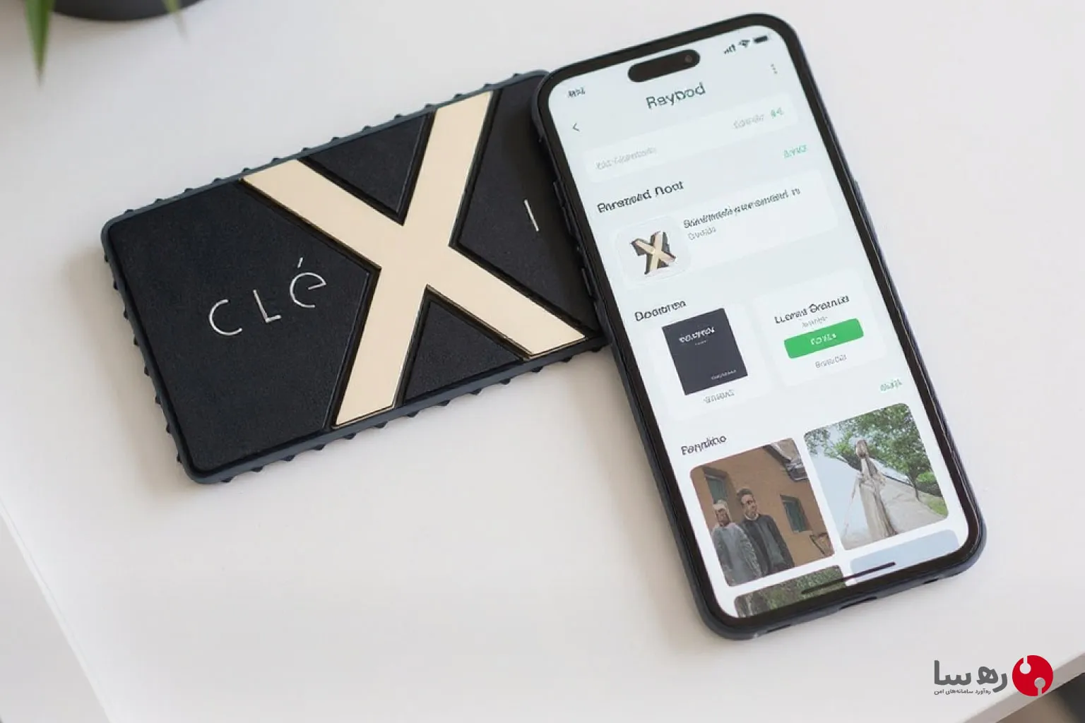هارد اکسترنال Clexi مشکی با کابل Type-C روی میز کاری